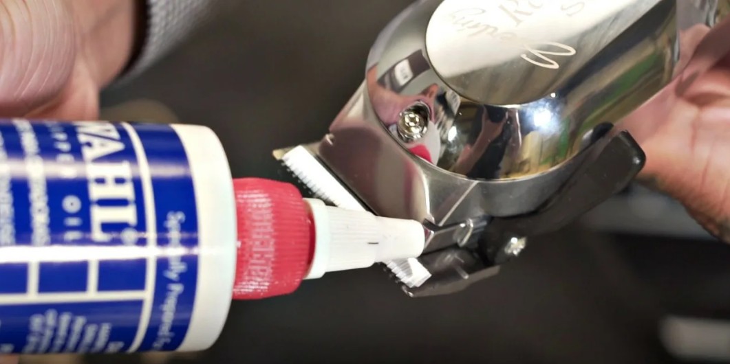 Hair Clipper Oil Substitute 6+ Top Replacements